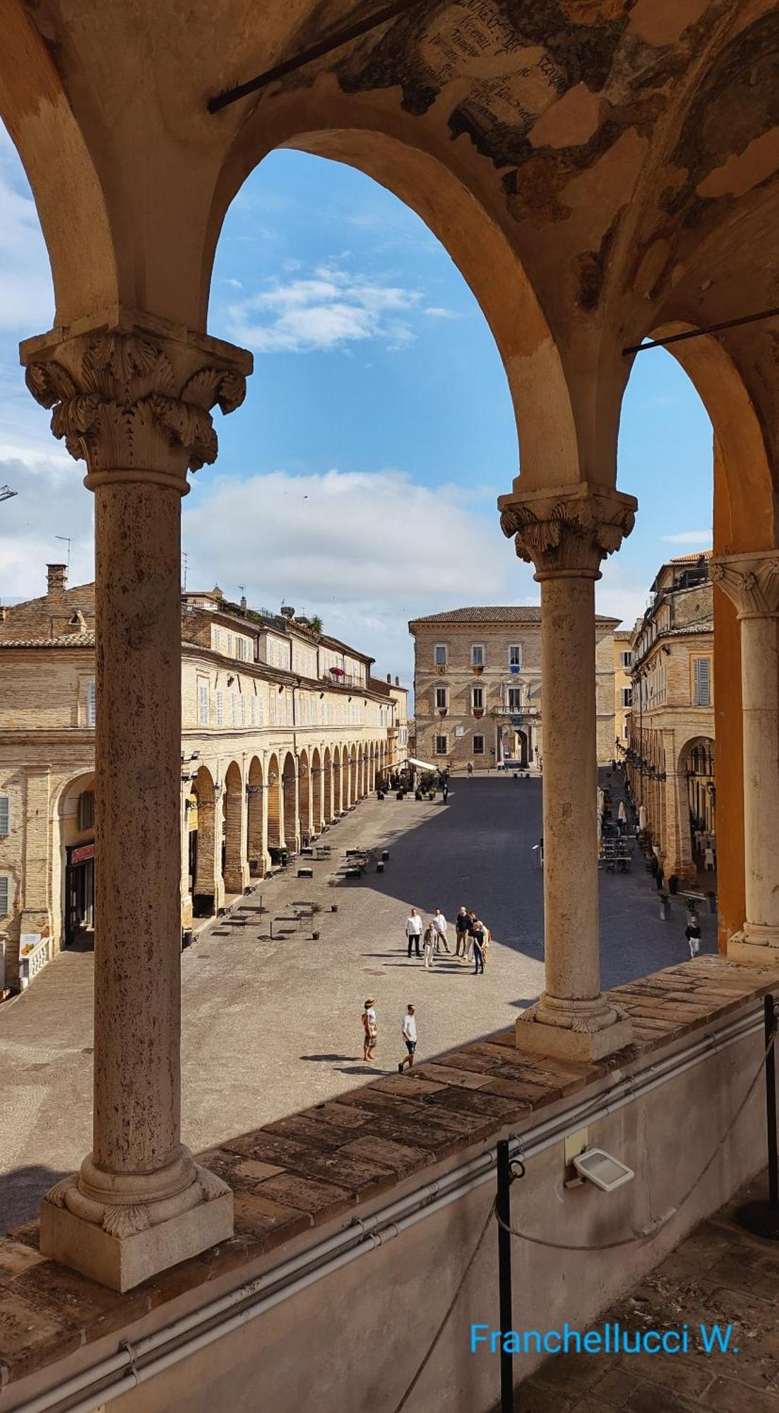Nel Centro Storico Di Happy Song Holiday home